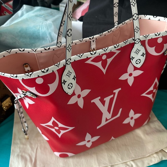 ❤️🔥Items I need to post up for trade - Picture 3 of 11